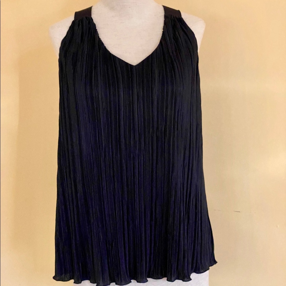 BANANA REPUBLIC Black Pleated Sleeveless Top